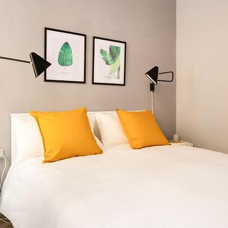 Mia Suite. Center Of Seville Exterior photo