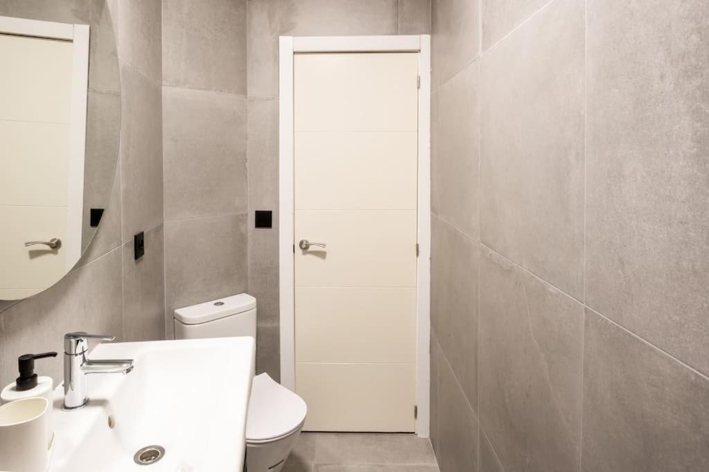 Mia Suite. Center Of Seville Exterior photo